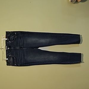 Good American Jeans - Good Waist Crop